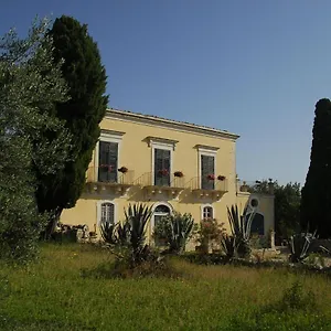 Baglio Calanchi Bauernhof Modica
