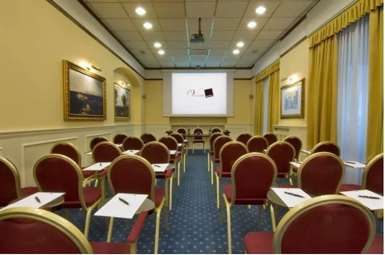 Worldhotel Casati 18 Milano Otel