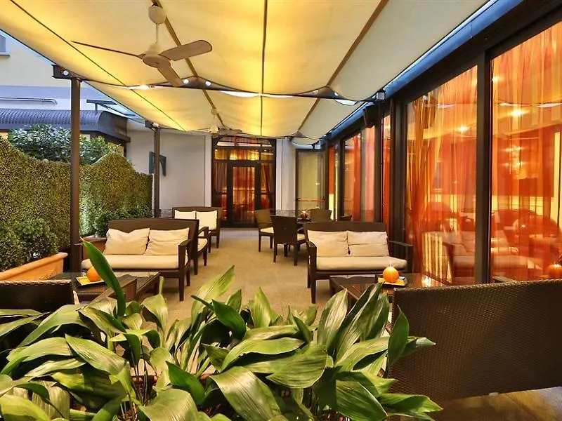 מילאנו Worldhotel Casati 18 4*,